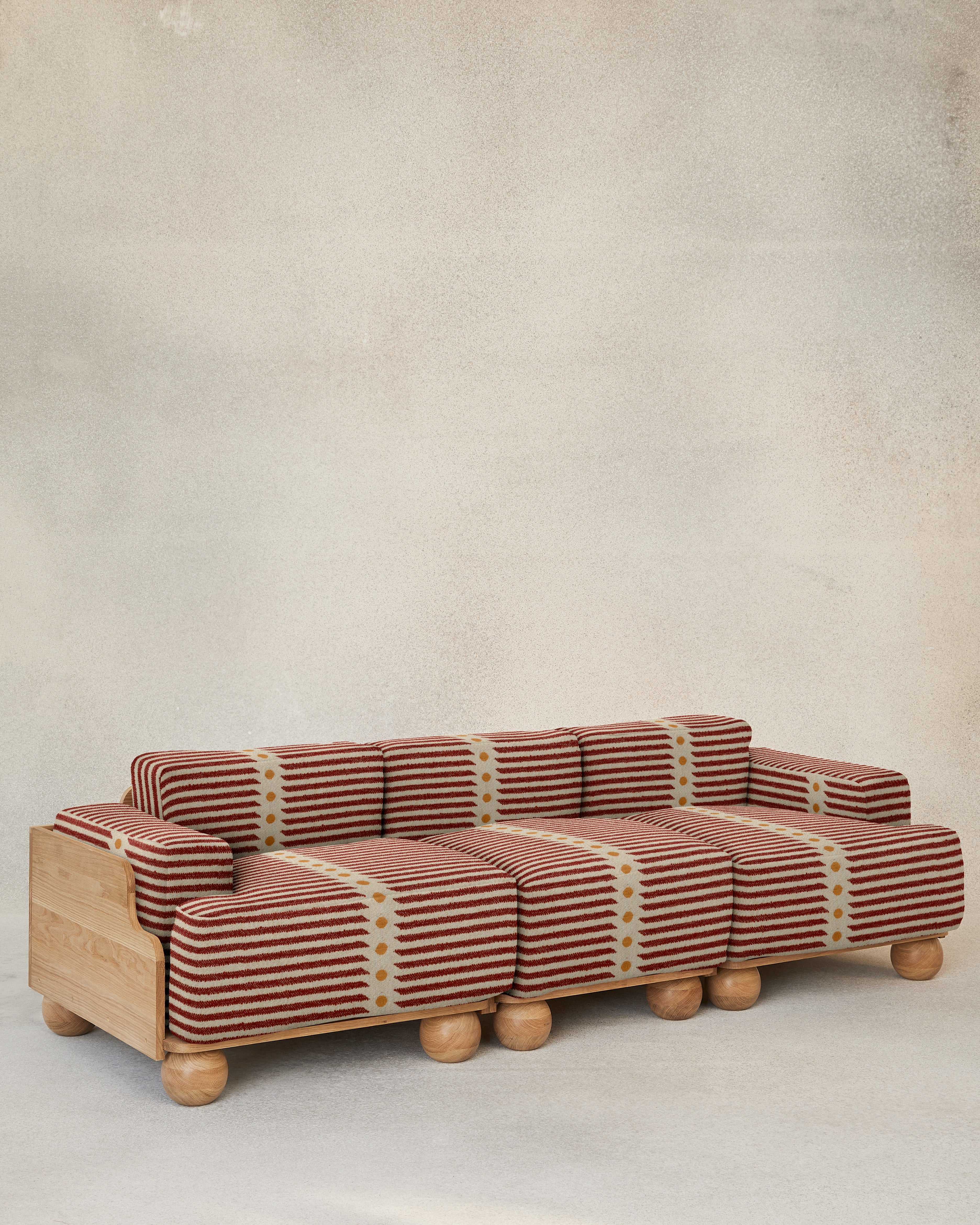 3.5 Seater Cove Sofas